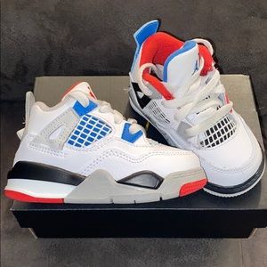 Kids Jordan 4s